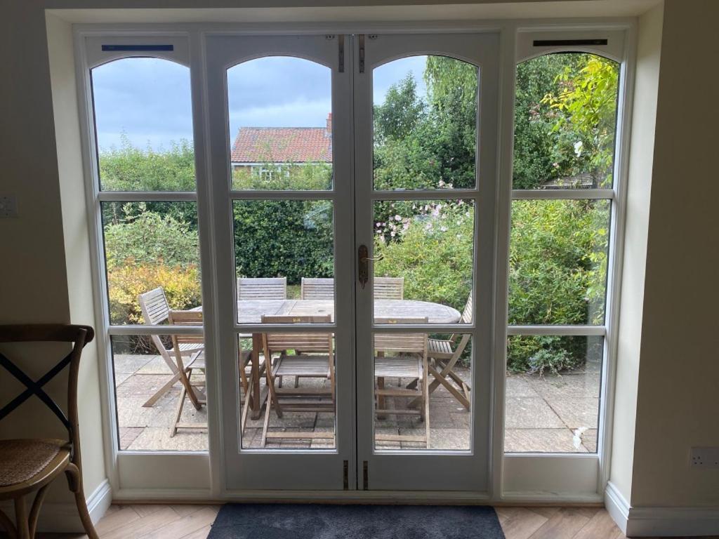 Lovely Quiet Cottage Sleeps 4 Adults, 4 Children, Dog Friendly Cley next the Sea Extérieur photo